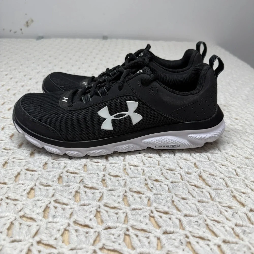 Under Armour Charged Assert Running Shoes Men's Size 10 Black White